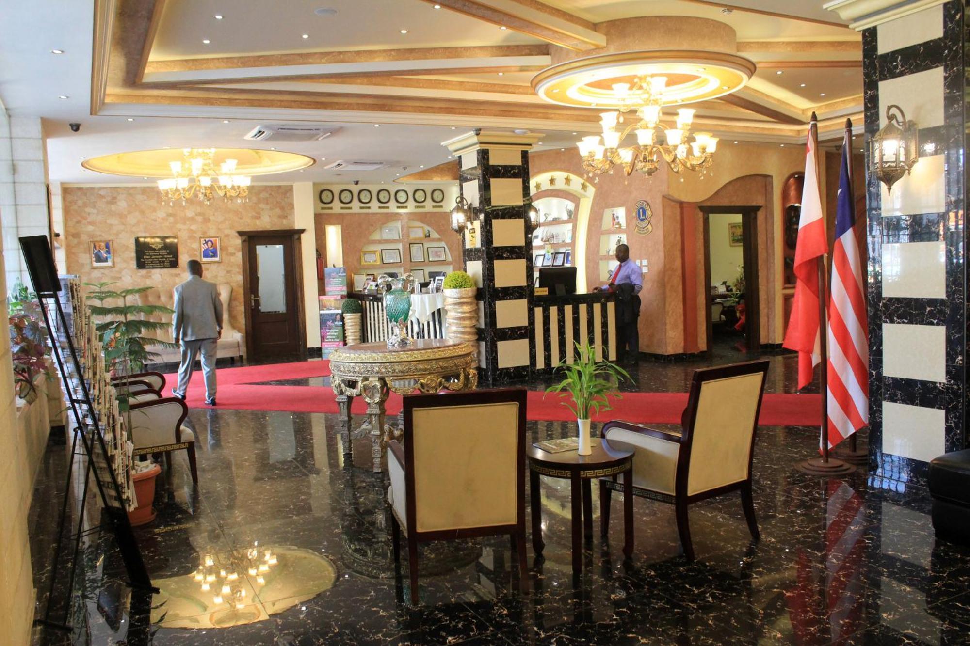 Boulevard Palace Hotel Monrovia Exterior photo